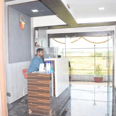 Hotel Riviera Residency Thane Eksteriør bilde