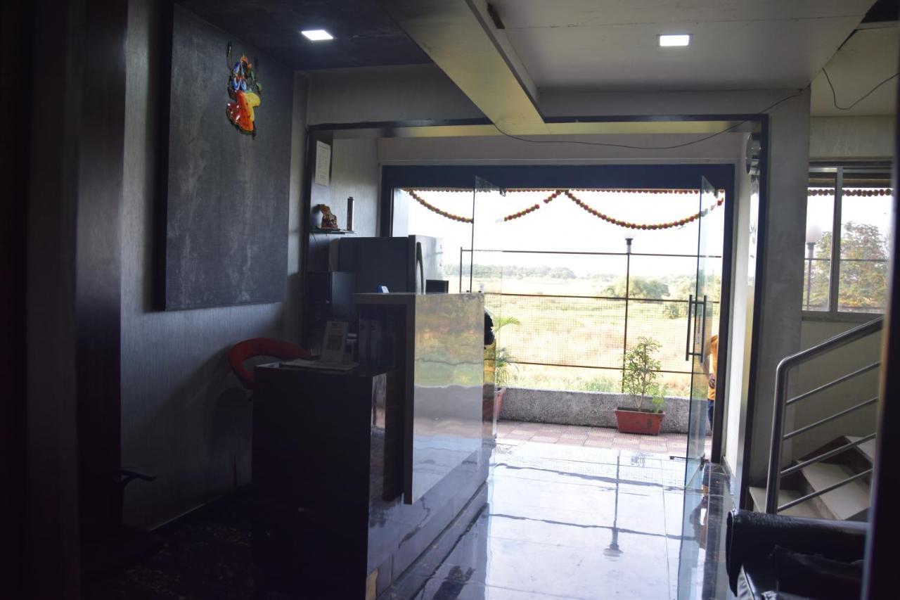 Hotel Riviera Residency Thane Eksteriør bilde